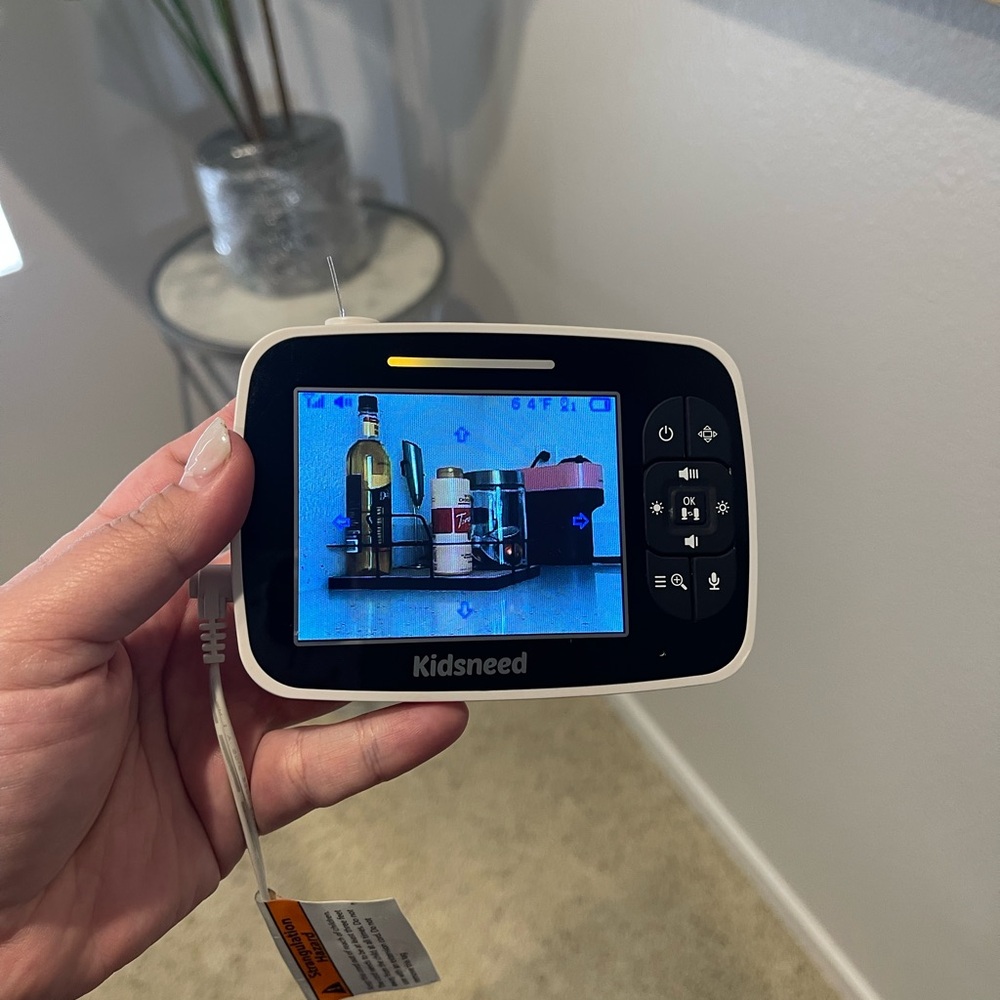 KidsNeed Portable Kids Monitor